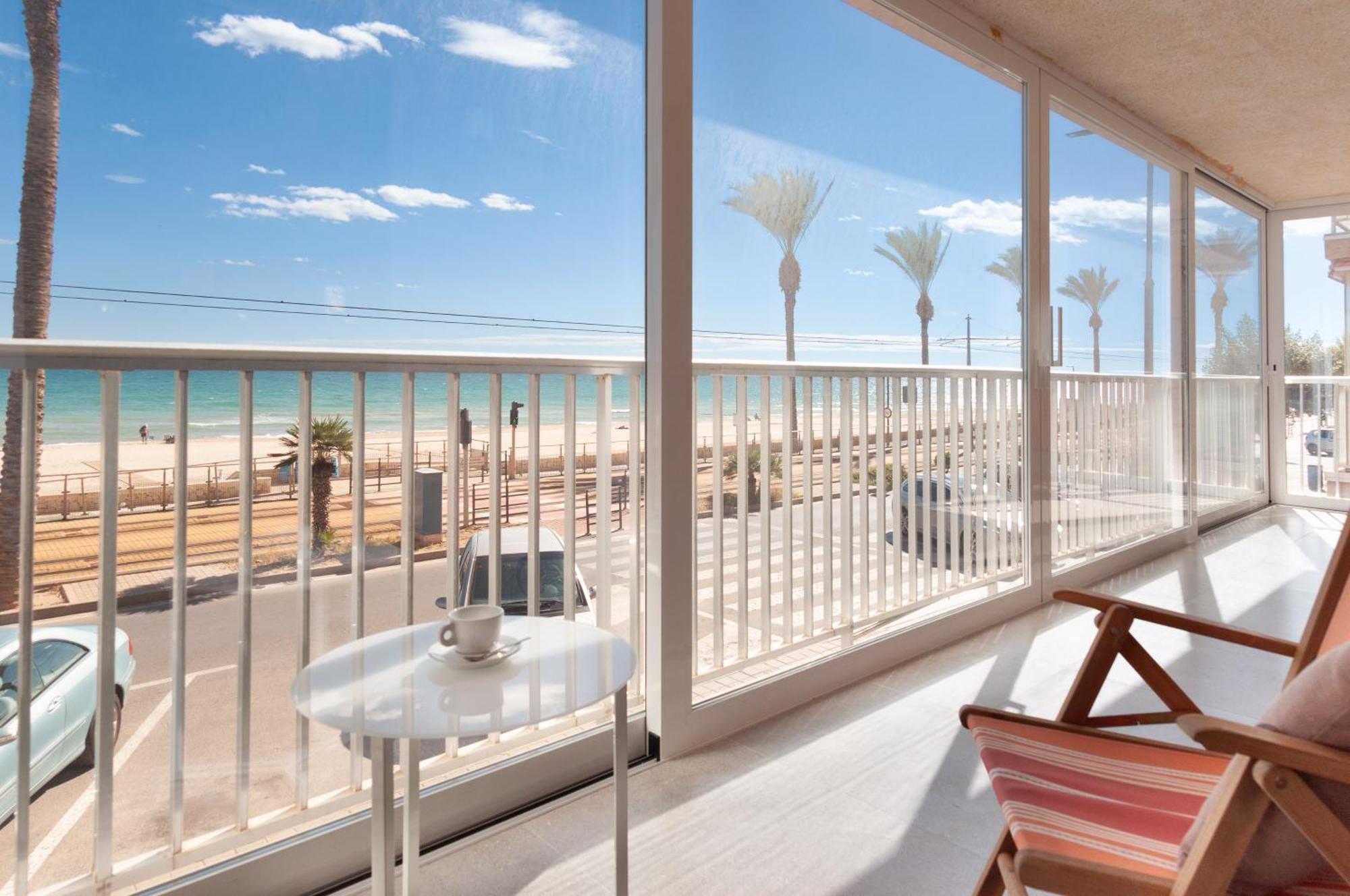Sohosuites Campello Beach El Campello Eksteriør bilde